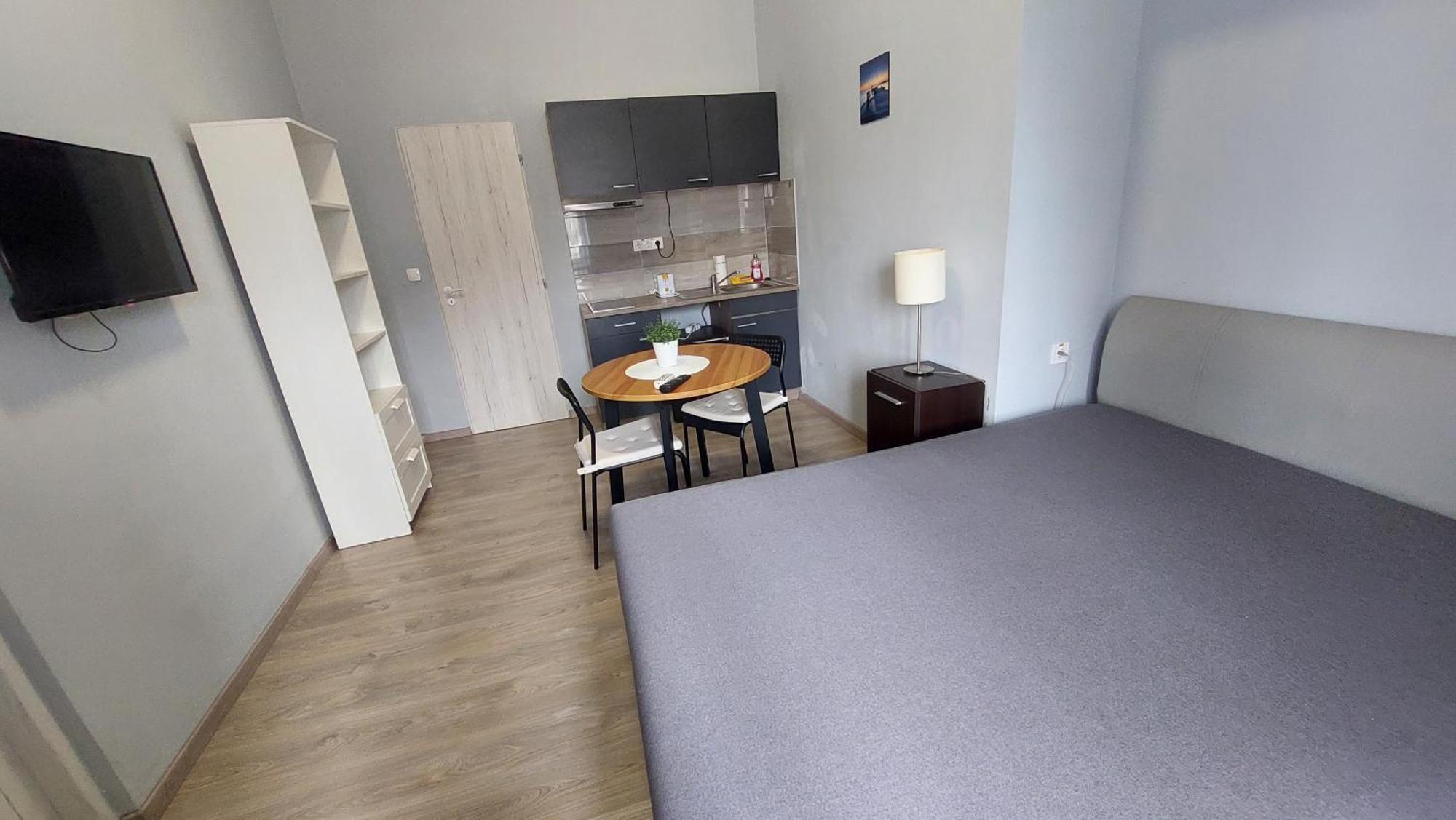 Kinizsi Udvar Apartmanhaz Balatonboglar Exterior photo