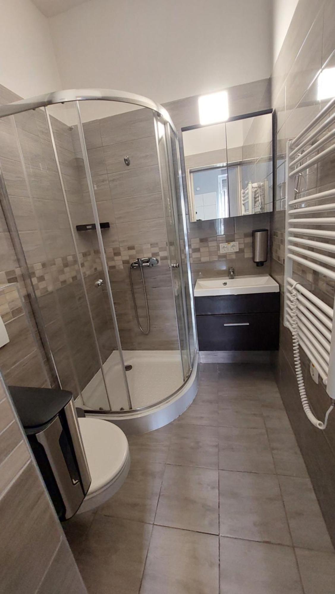 Kinizsi Udvar Apartmanhaz Balatonboglar Exterior photo